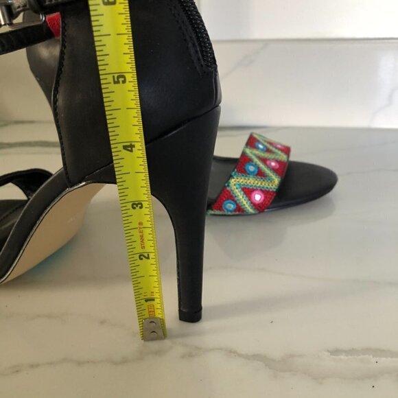 Mia Shoes Rama Colorful Stitched Black Heels Sz 9 - Picture 11 of 11